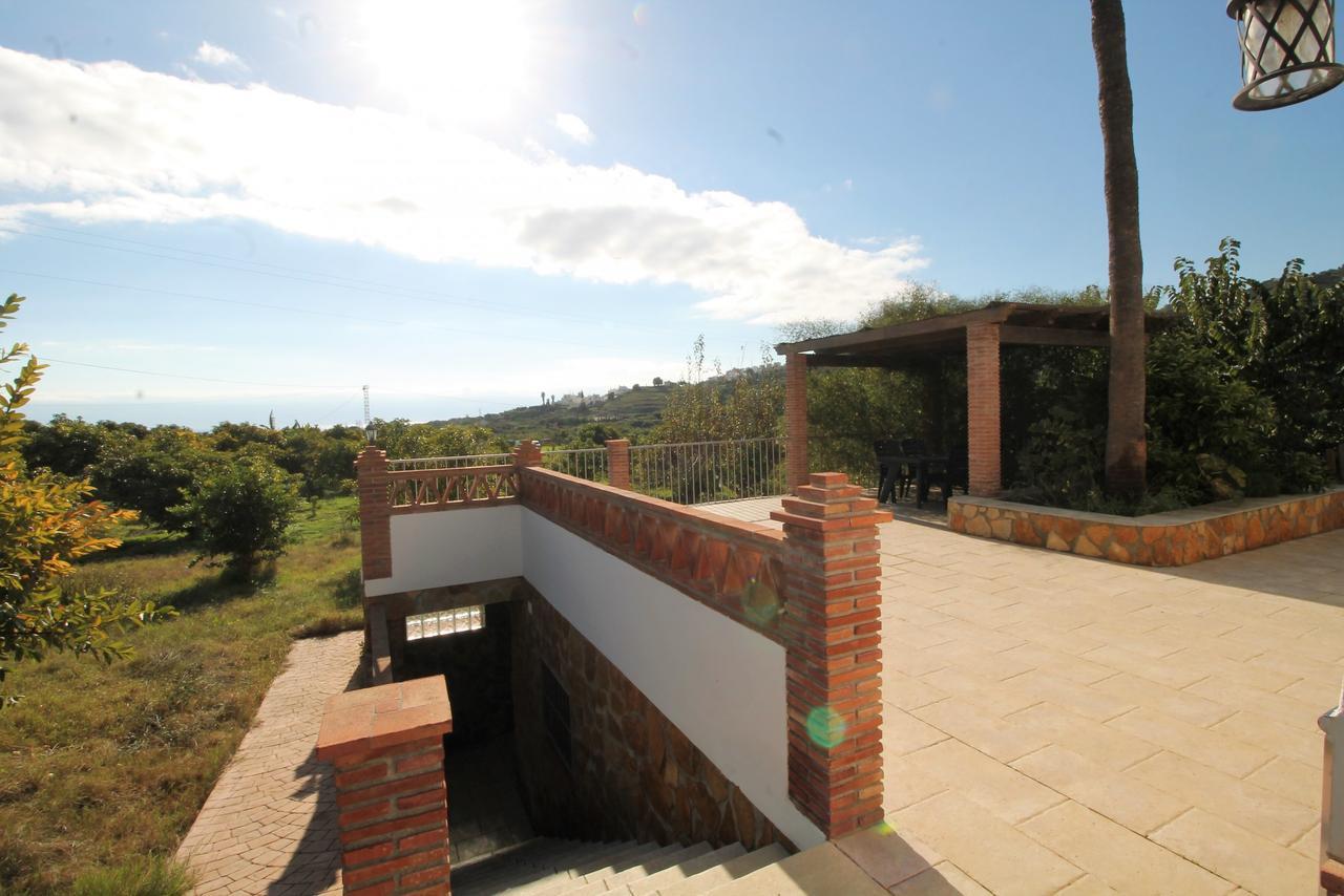 Villa El Crucero With Pool And Jacuzzi Spainsunrentals 1035 Nerja Exteriör bild